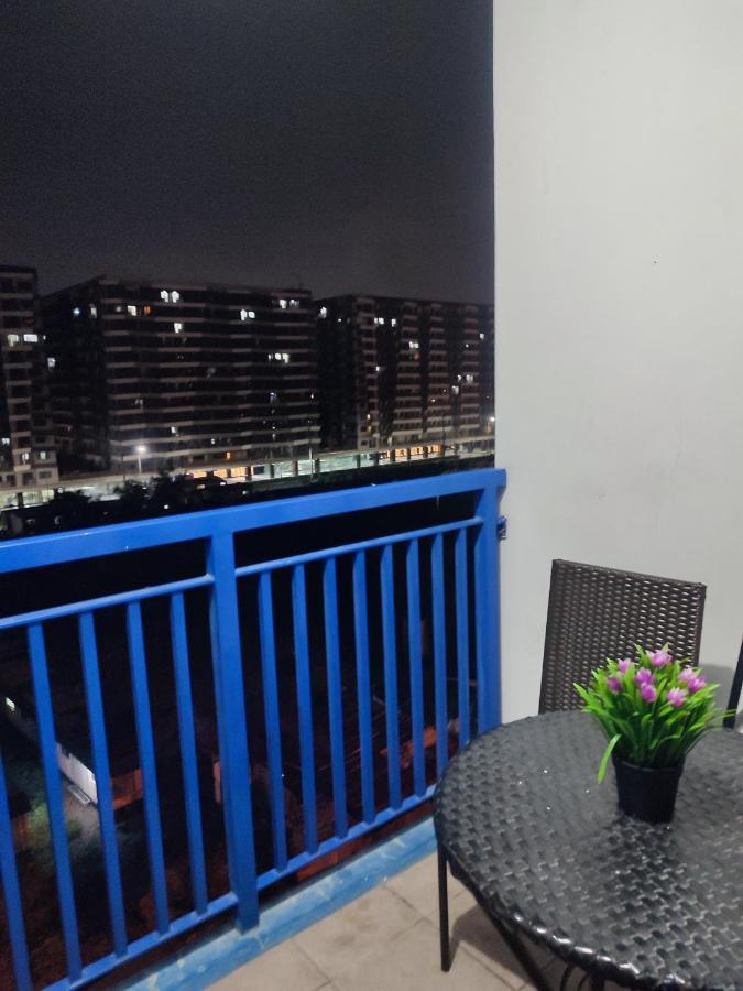 Sea Residences Moa Condotel By Ruffa Манила Экстерьер фото